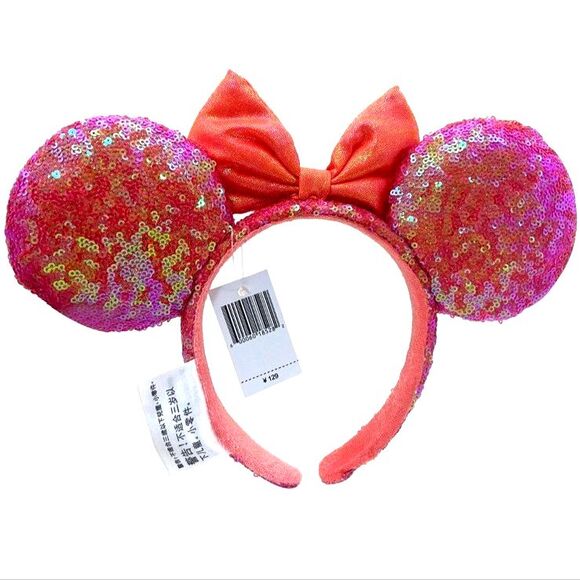 Disney Christmas 2025 Lil Rin Rin Plush Badge Red New